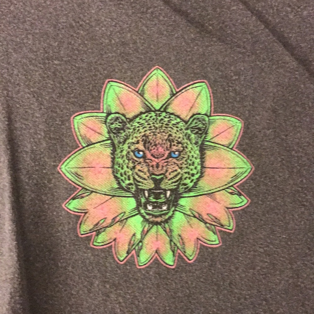 Lost - Picture 2 of 6